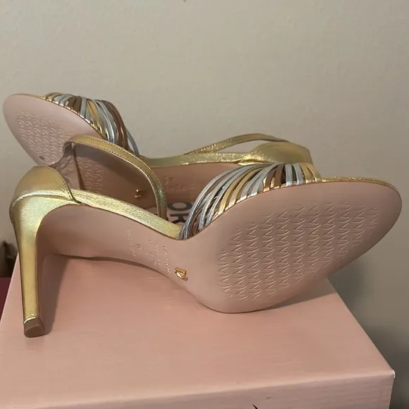 🩶💛  Anthropologie Vicenza Heels