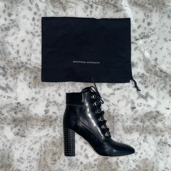 🆕 BNIB Sigerson Morrison | Valora Studded Lace Up Block Heel Booties | Black