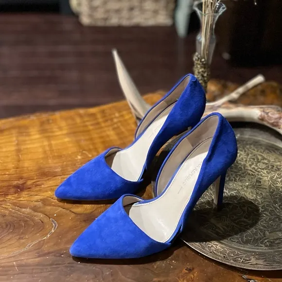 🤍 Cobalt blue suede pumps, 8 1/2 🤍