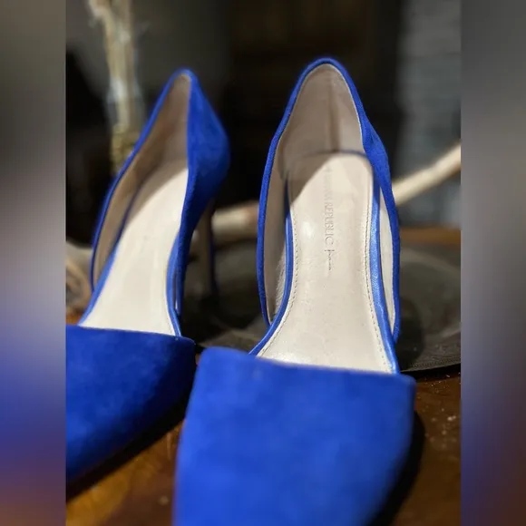 🤍 Cobalt blue suede pumps, 8 1/2 🤍