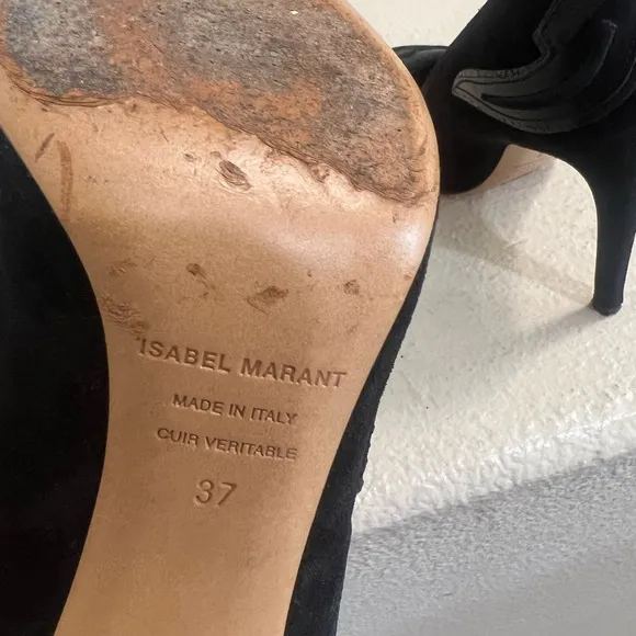 -‎ Isabel Marant Suede Leather Black Pumps Closed Shoes Heels. Size 37
