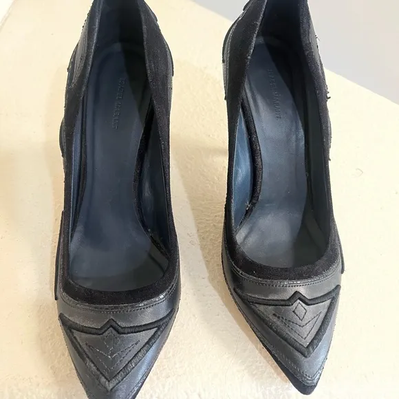 -‎ Isabel Marant Suede Leather Black Pumps Closed Shoes Heels. Size 37
