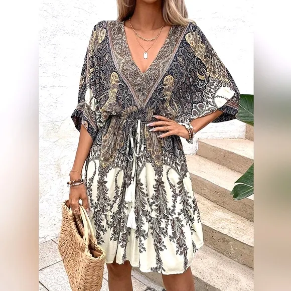 * NEW Boho Paisley Flowy Dress Floral Batwing Cream Black