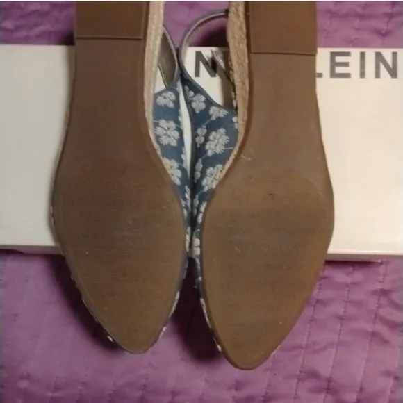 - NIB Anne Klein Espadrille &quot;Marta&quot; Slingback Daisy Blue Sandal Size 8