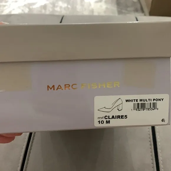 🦓 NIB Marc Fisher Zebra Print Pumps size 10