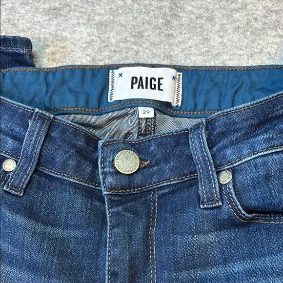 🔥 PAIGE Hoxton Ankle Jeans – Zoe Medium Wash, Size 29 🔥