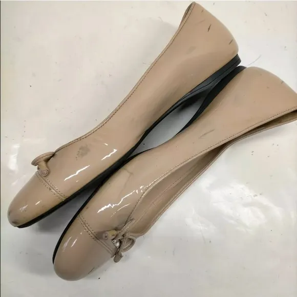 🩰 - 👠 🔥 PRADA Unique Beige patent leather ballerina 37 bow tie