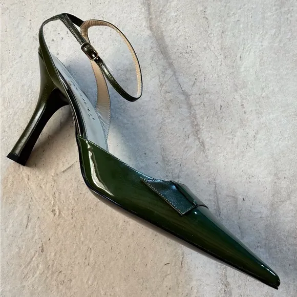 13 W  J Renee Elegant Green Women's Heel