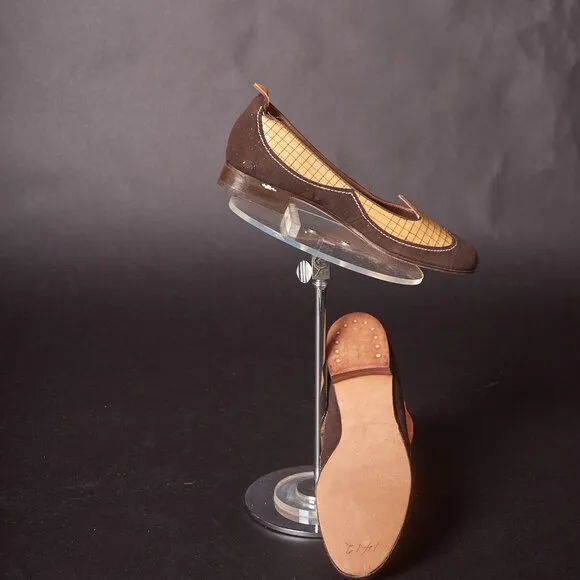 1950s Brown Suede Wing Tip Flats Shoes