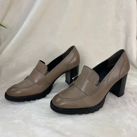 $450 PAUL GREEN‎ NINA LOAFER PUMP ANTELOPE STAR LEATHER 8 AU/ 10.5 US, (G 764)