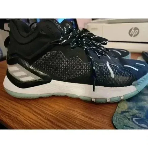 adidas D Rose Son Of Chicago Basketball Shoes, Size 7 M, Black  Nice A100