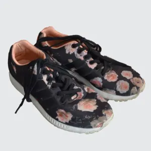 Adidas Mens 7.5 Womens 8.5 black floral ZX flux
