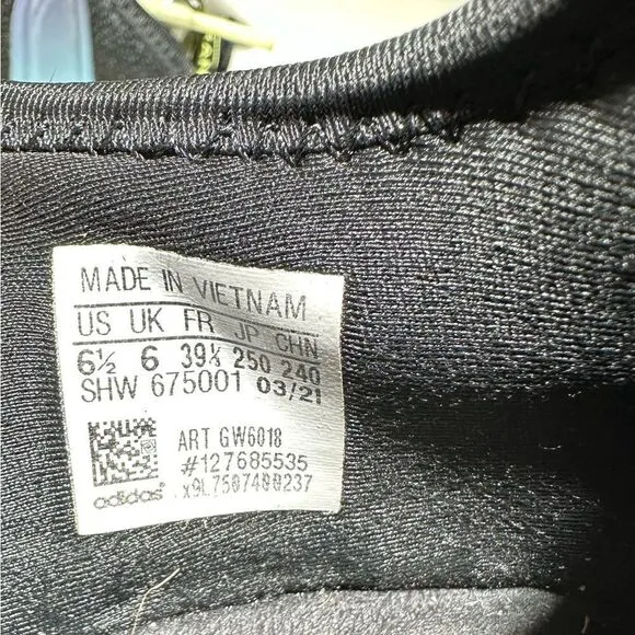 Adidas Originals NMD_R1 Junior Core Black Pulse Yellow Shoes GW6018 Size 6.5