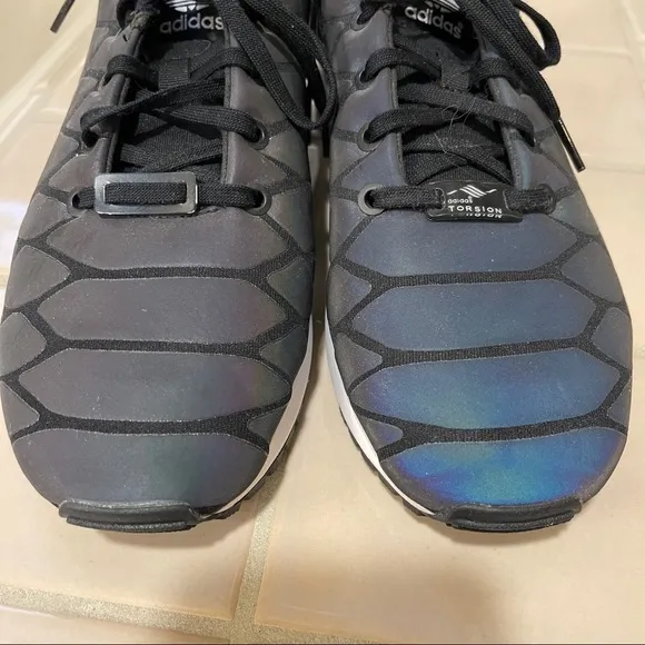 Adidas Shoes black torsion reflective