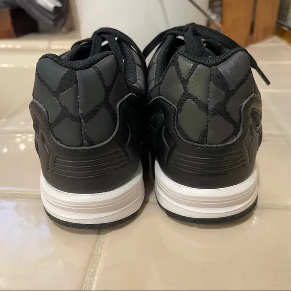 Adidas Shoes black torsion reflective