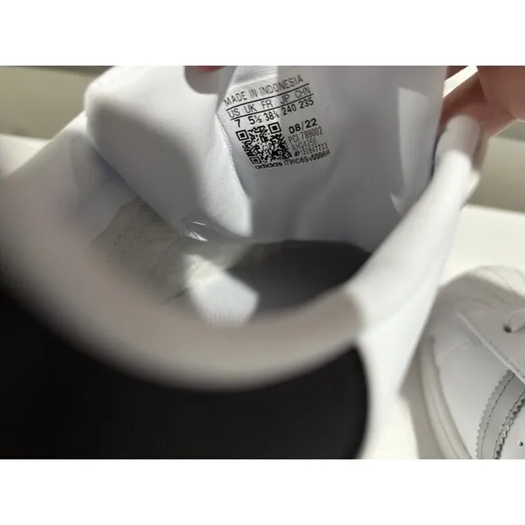 Adidas Superstar Shoes White Metallic Silver Womens Size 7 Shoes Trainers