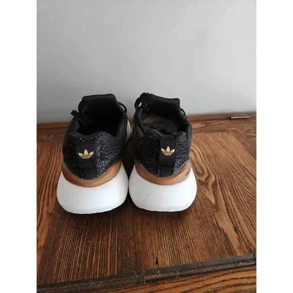 Adidas Swift Run 22 Women's Sneaker Shoes Size 7.5 Black Leopard EUC