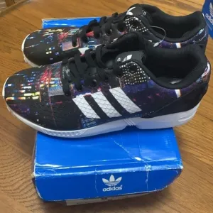 Adidas ZX FLUX Torsion Originals Black Print Size 9 NWT NWB