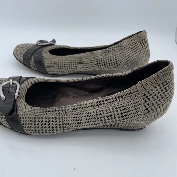 AGL Made in Italy Women's Gray Plaid Toe Buckle Wedge Heel Shoe Size 37.5 US 7