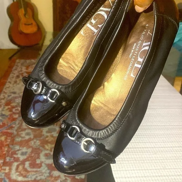 😎AGL Monika Cap Toe Ballet Flat, size391/2 , *buckle strap 😎 leather flats