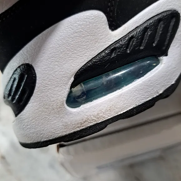 Air Griffey Max 1 Black White Shoes