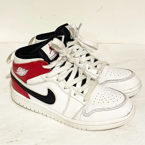 Air Jordan 1 Youth Size 1 Mid Chicago Shoes White Red Black 554724-116