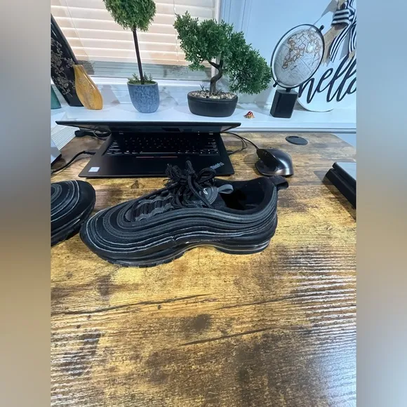 Air Max 97 triple black big kids size 5.5