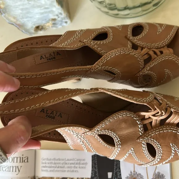 Alaia Paris boho brown leather platform Y2K peep toe slingback high heels 8