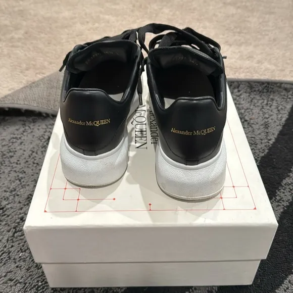 Alexander mcqueen