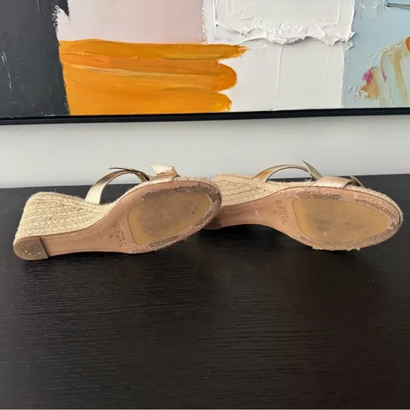 Alexandre Birman Size 38 Gold Wedge Sandals