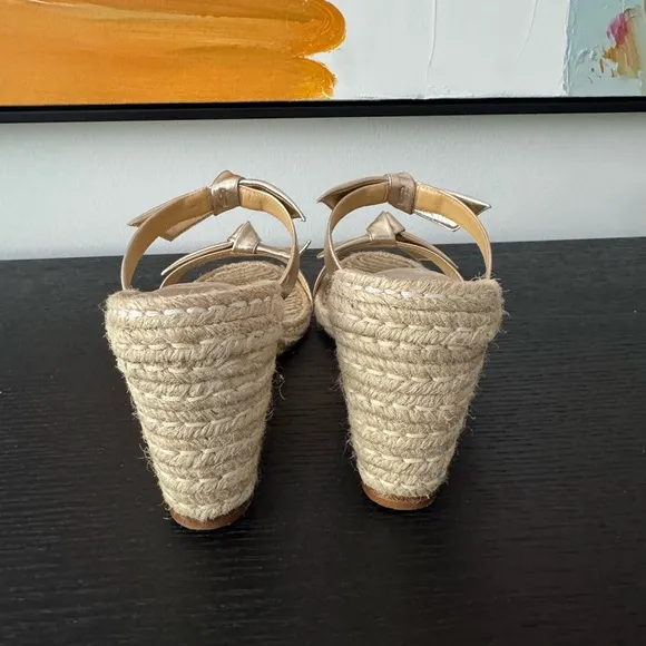 Alexandre Birman Size 38 Gold Wedge Sandals