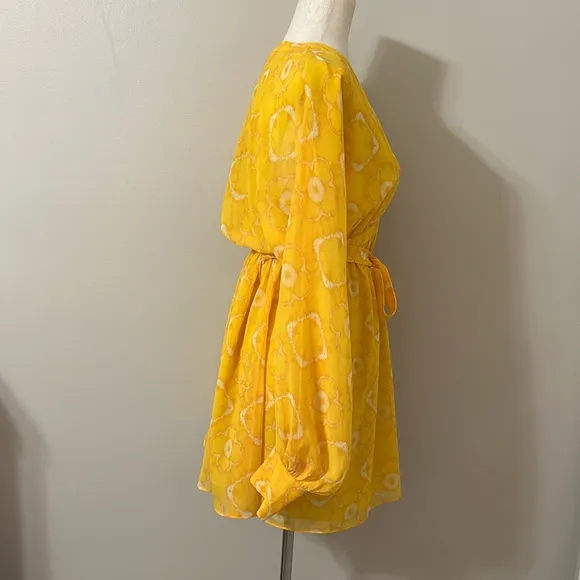 ALEXIS NWT Long Sleeve Yellow Luss Dress Size XS Resortwear Boho Beachy Chic