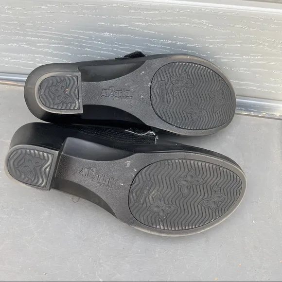 Algeria Holli black heeled shoes