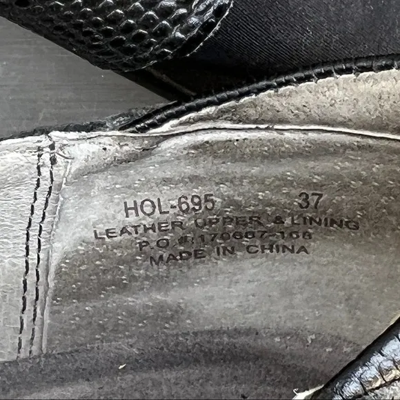 Algeria Holli black heeled shoes