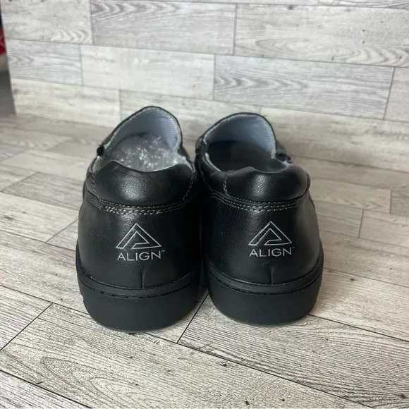 ALIGN By Nurse Mates Black Trayton Flat Shoes Size 8