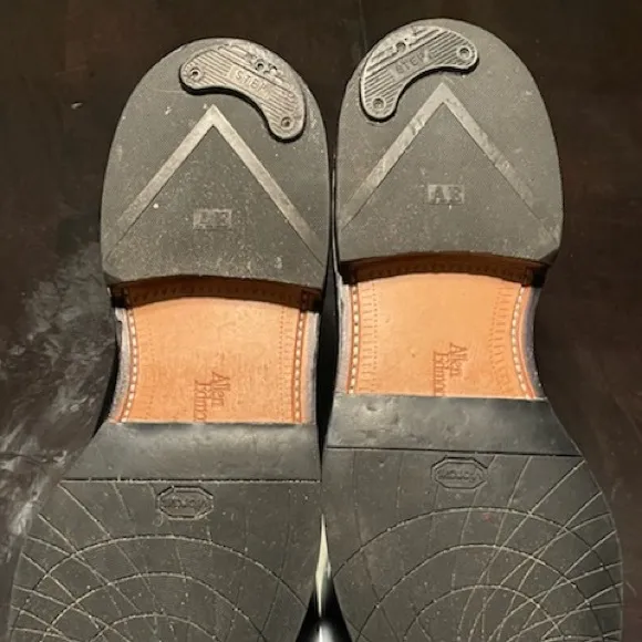 Allen Edmonds Lace up Dress Shoes size 10.5