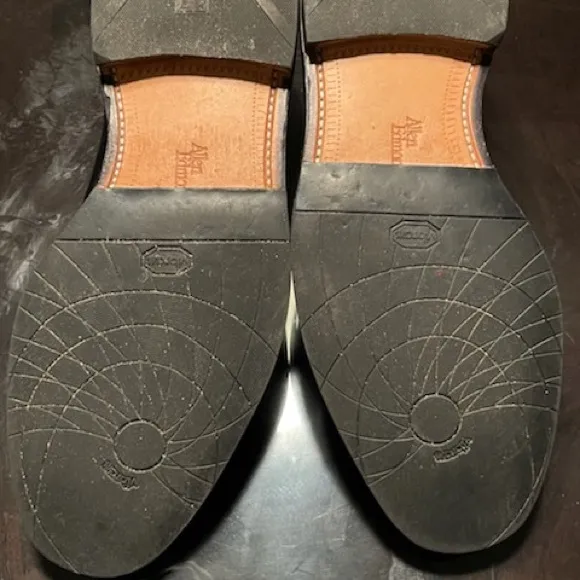 Allen Edmonds Lace up Dress Shoes size 10.5