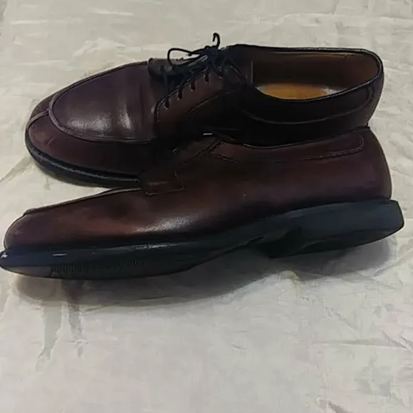 Allen Edmonds Stockbridge Soft Leather Oxfords