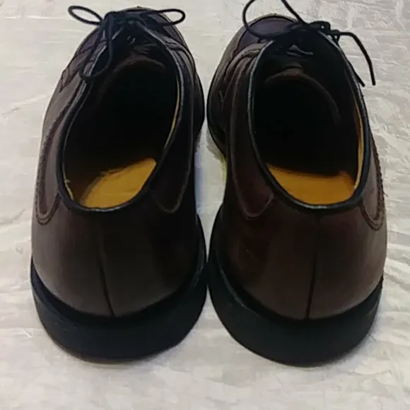 Allen Edmonds Stockbridge Soft Leather Oxfords