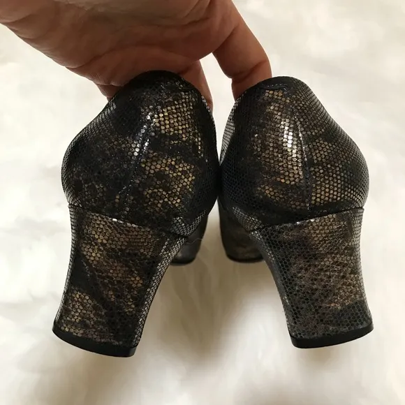 Amalfi Italy Leather Pumps Black Gold Size 9