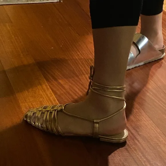 Amissima Tie Up Shoes
