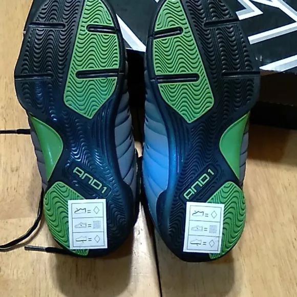 And1 thunder mid basketball shoes