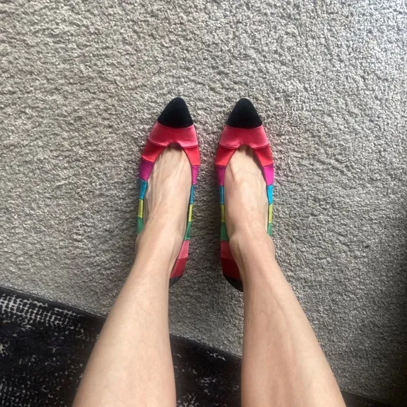 Anne Klein Vtg 80’s Velvet &amp; Satin rainbow high heels PRIDE shoes 8 mob punk 70s