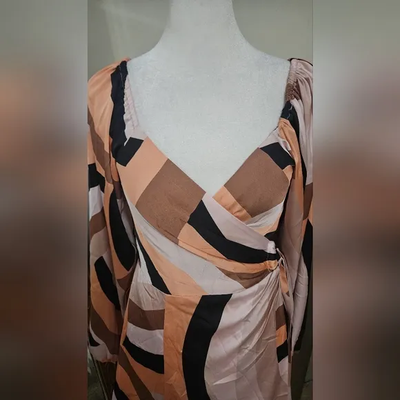 Anthropologie HUTCH Geo Wrap Mini Dress.  Size Small