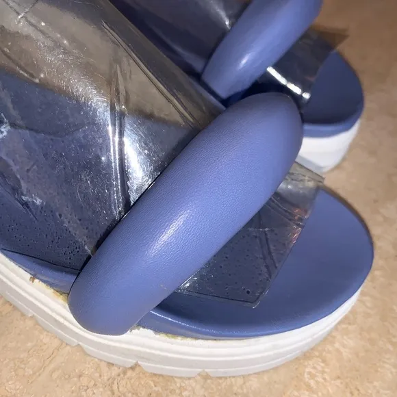 ANTHROPOLOGIE MAEVE puffy blue leather sandals, zip back, platform. 39 EUC