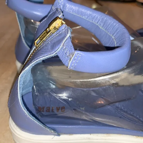 ANTHROPOLOGIE MAEVE puffy blue leather sandals, zip back, platform. 39 EUC