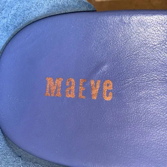 ANTHROPOLOGIE MAEVE puffy blue leather sandals, zip back, platform. 39 EUC