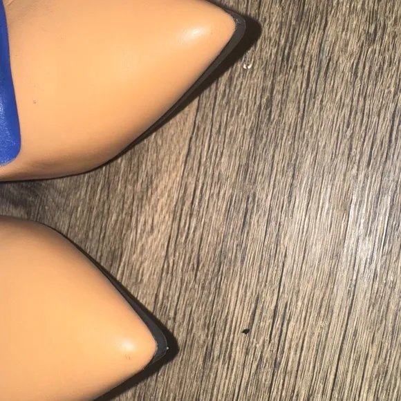 Antonia Saint Elegant Tan Women's Pumps size 7
