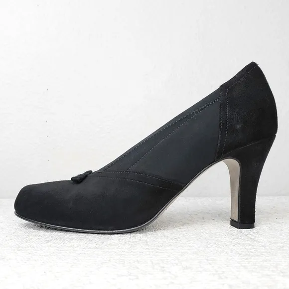 ANYI LU Heart Black Suede Pumps
