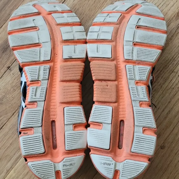 ASICS Sz 11 Mens Orange and Black Running Shoes